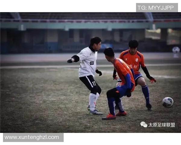 鲁能与恒丰激情对决足球直播带你领略精彩瞬间