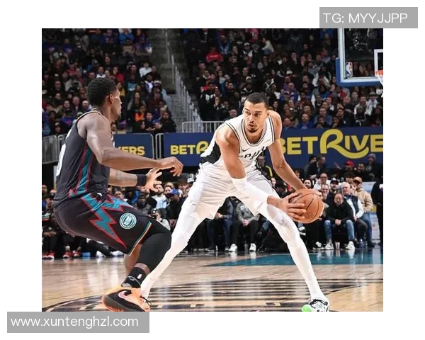 马刺与森林狼激战回顾双方球员表现亮眼引发热议